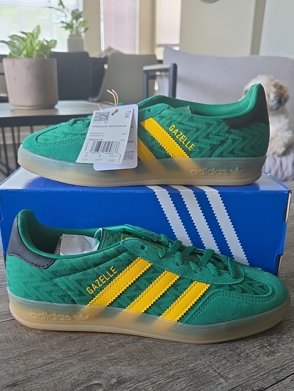 NWT Adidas Women's Gazelle Indoor 'Bold Green EQT Yellow' Shoes JR2416 - Picture 2 of 12